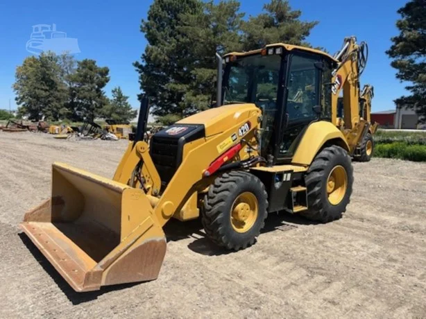 2021 CATERPILLAR 420